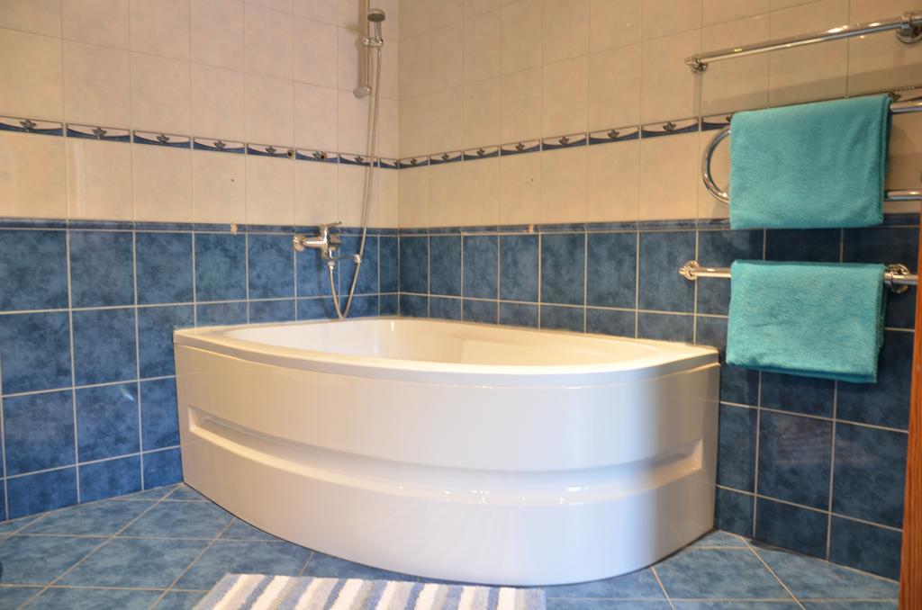 Apartments With Outdoor Spa Jacuzzi And Sauna Vilnius Exterior photo